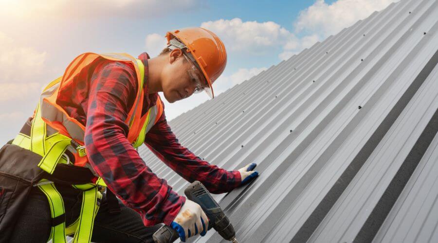 Owens Corning roofing contractor in Grawn, MI